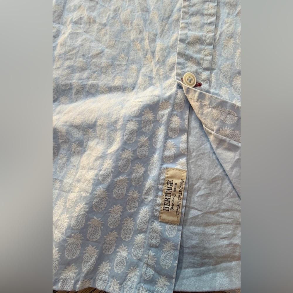Heritage 1981 Light Blue W/ White  Pineapple  Patterned Shirt - Picture 3 of 8